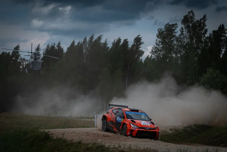 WRC ralliautod tulevad Luunjas fännidele lähemale